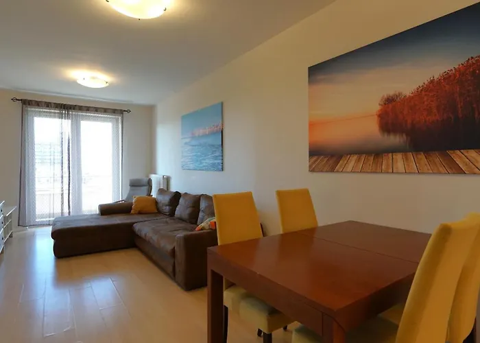 Club218 Wellness Apartments